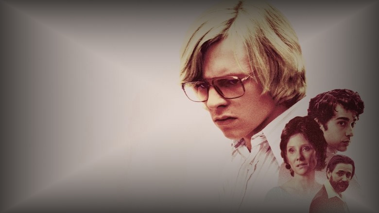 Кадр из фильма  Монстр Джеффри Дамер 
